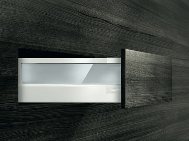 Blum Intivo Silk White image